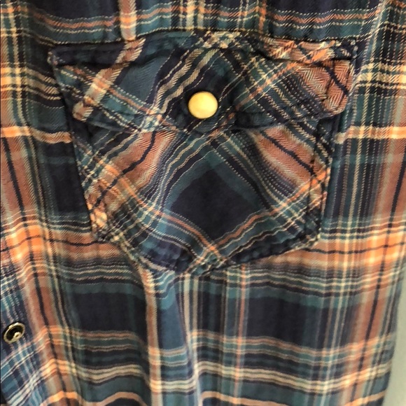 American Eagle Button Down Shirt - Picture 5 of 7